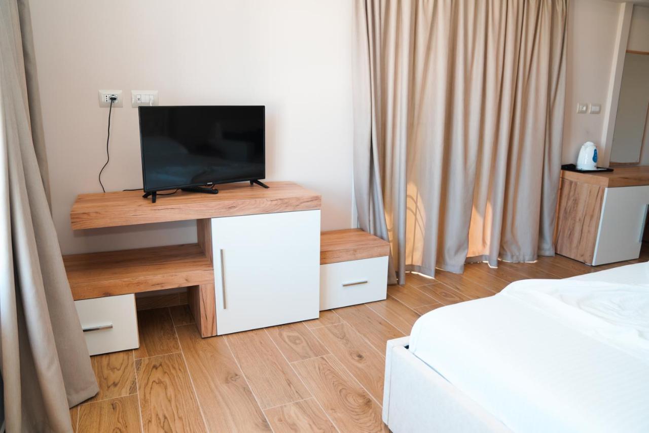 Hotell Ionian *