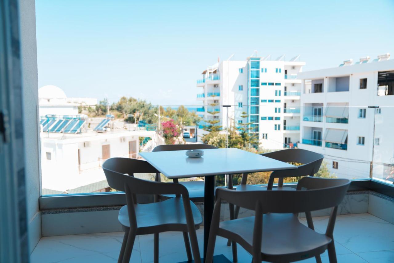 Ionian Hotell *