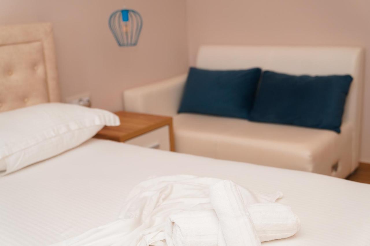 Ionian Hotell *